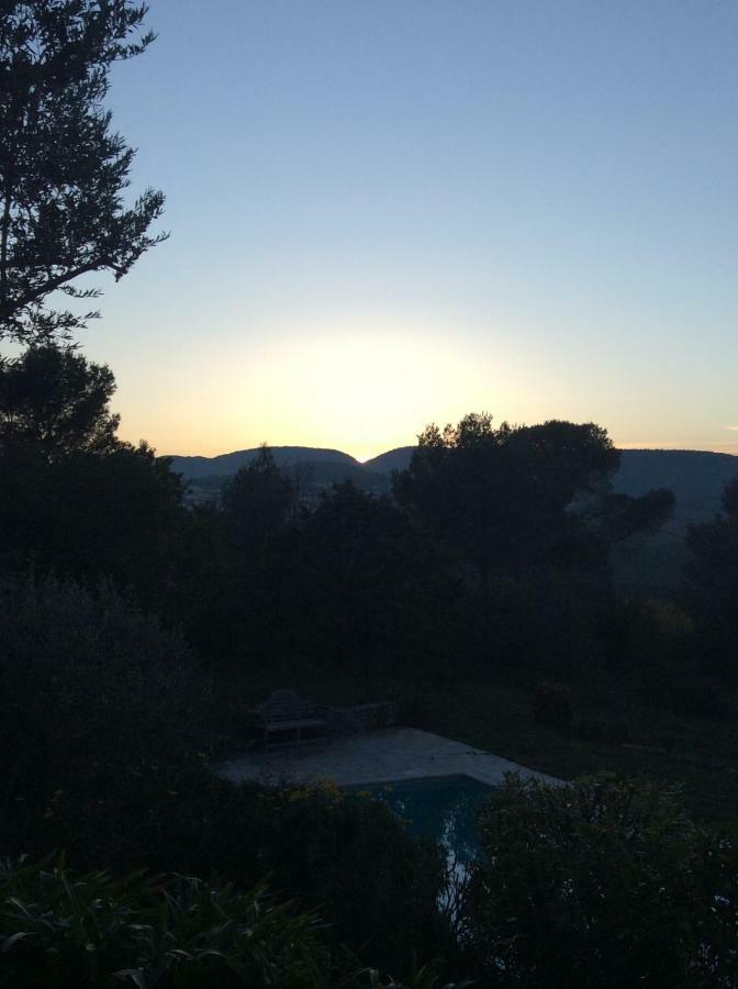 Le Mas Amore Bed & Breakfast Gassin Exterior foto