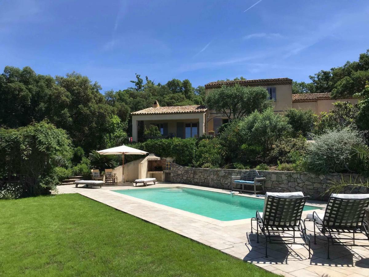 Le Mas Amore Bed & Breakfast Gassin Exterior foto