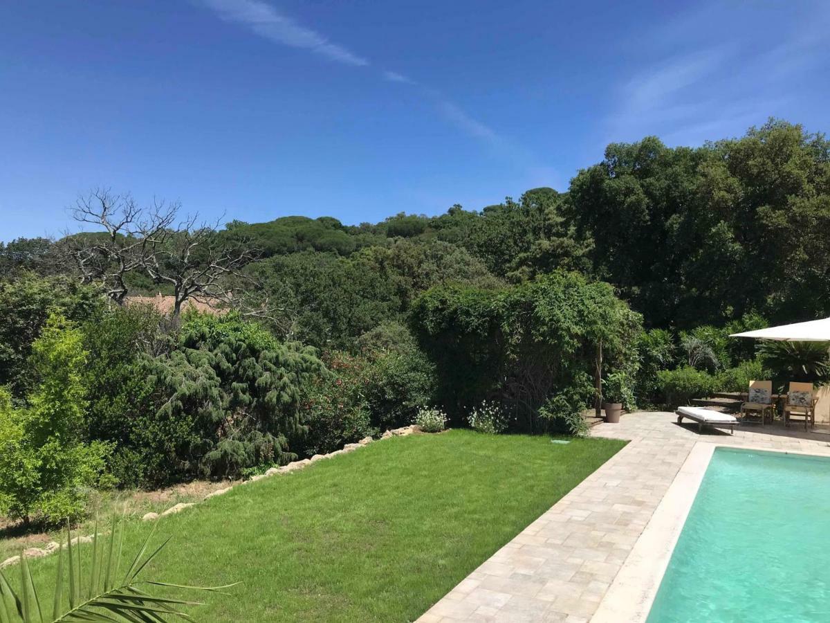 Le Mas Amore Bed & Breakfast Gassin Exterior foto