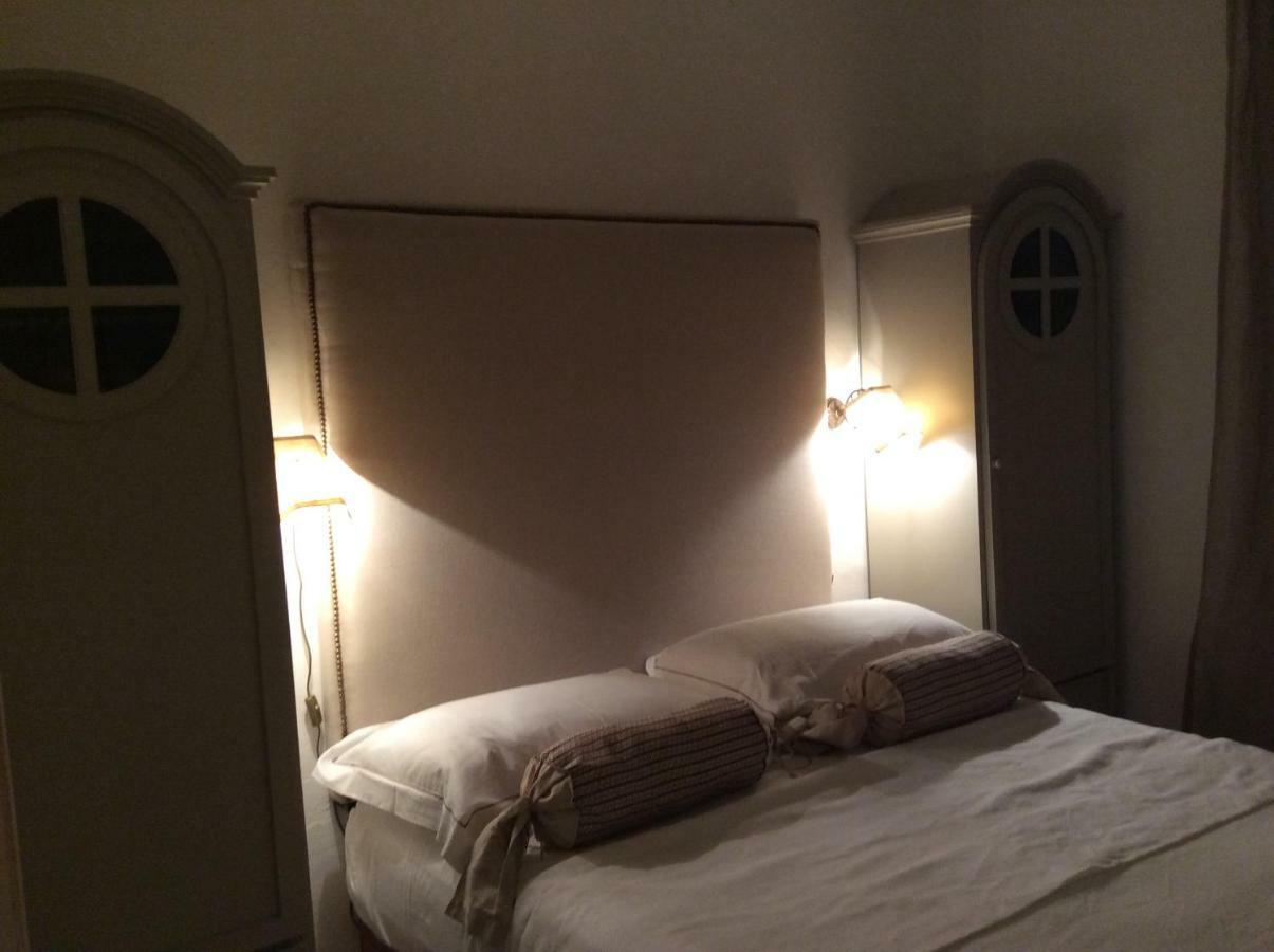 Le Mas Amore Bed & Breakfast Gassin Exterior foto